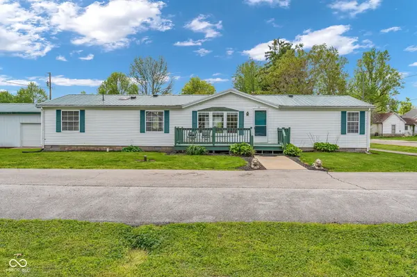 81 Crawford ST, Clayton, IN 46118