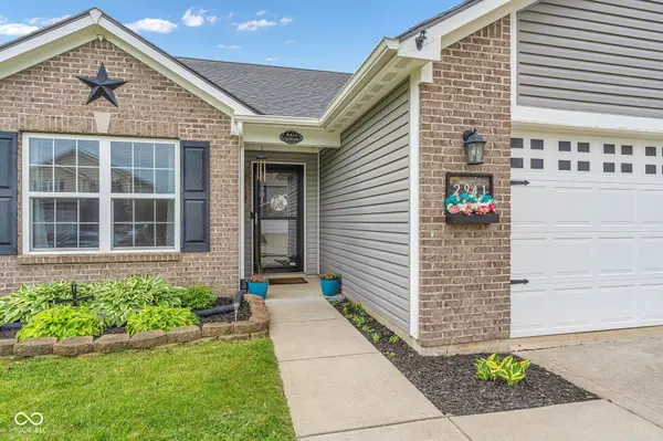 2941 W Hawanian LN, Monrovia, IN 46157
