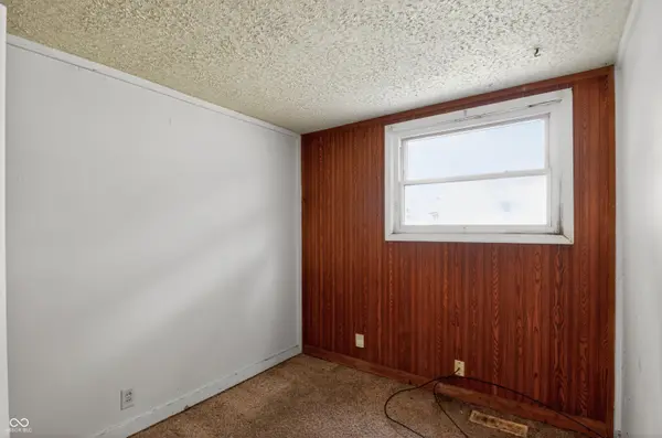 3018 Elmhurst DR, Indianapolis, IN 46226