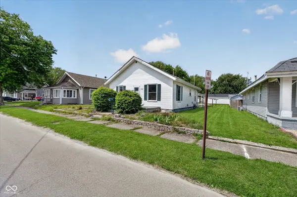 1050 W McClurg ST, Frankfort, IN 46041