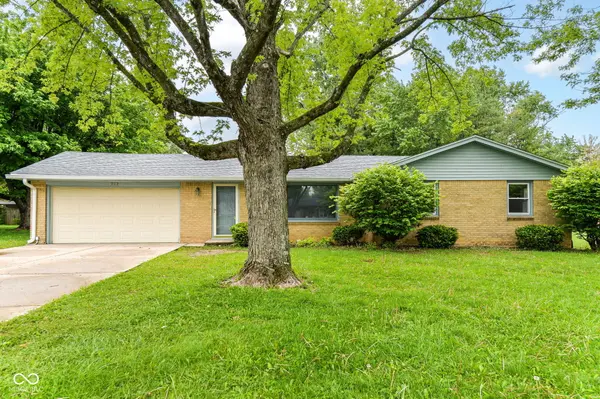 727 Hattie DR, Anderson, IN 46013