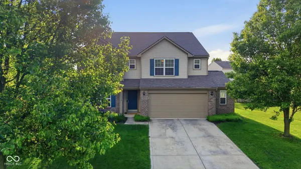 13804 Black Canyon CT, Fishers, IN 46038