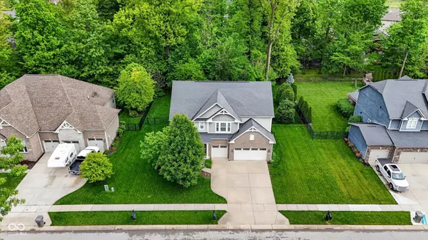 5632 Peaking Fox DR, Indianapolis, IN 46237