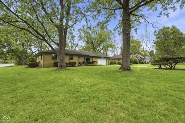 7012 Steven LN, Indianapolis, IN 46260