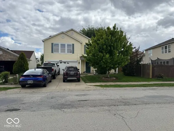 9317 W Quarter Moon DR, Pendleton, IN 46064