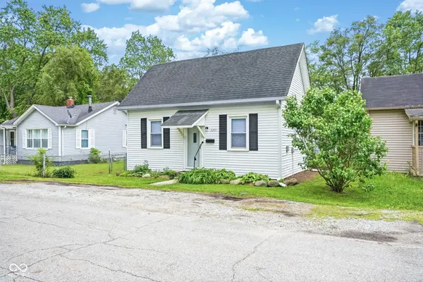 2231 Park AVE, Columbus, IN 47201