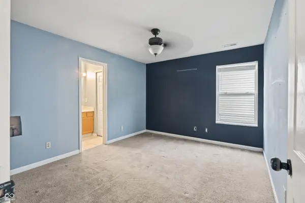 5409 Rocky Mountain DR, Indianapolis, IN 46237
