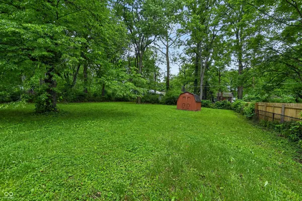 5511 Laurel Hall DR, Indianapolis, IN 46226