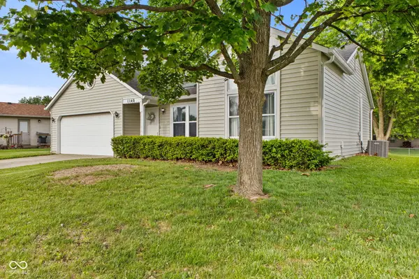 1140 Ida CT, Greenwood, IN 46143
