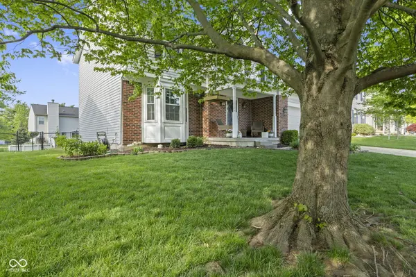 9538 Fairview Pkwy, Noblesville, IN 46060