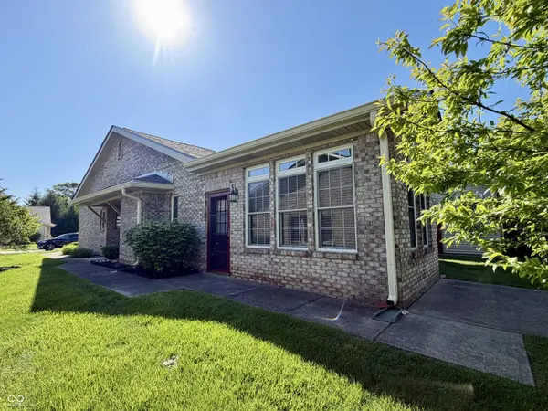 932 Kirkpatrick PL, Greenfield, IN 46140