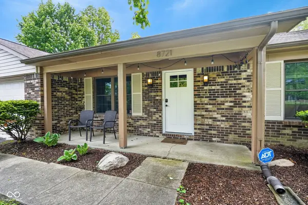 8721 Powderhorn CT, Indianapolis, IN 46256
