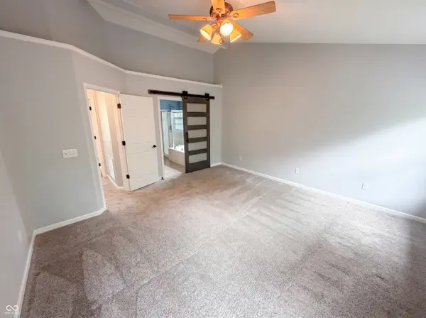 11871 Gatwick View DR, Fishers, IN 46037