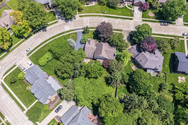 12958 Limberlost DR, Carmel, IN 46033
