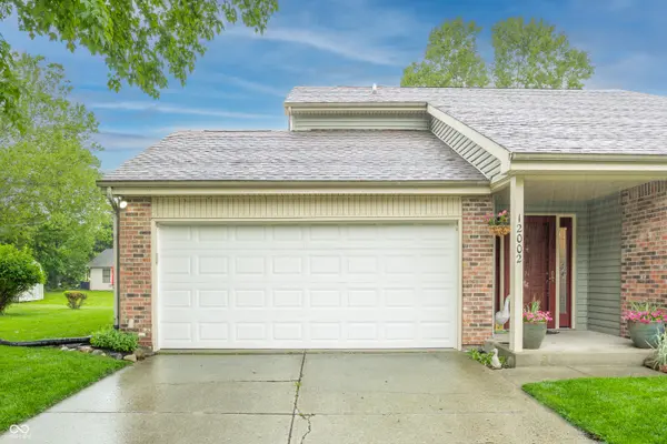 12002 Corbin DR, Fishers, IN 46038