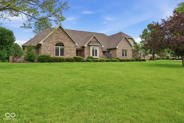 114 Western TRCE,  Shelbyville,  IN 46176