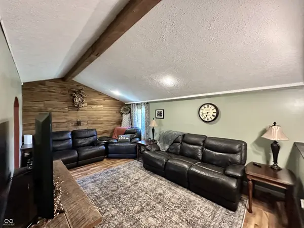 5507 Patricksburg RD, Spencer, IN 47460