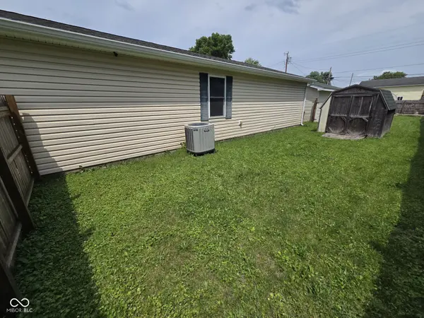 390 W Harrison ST, Martinsville, IN 46151