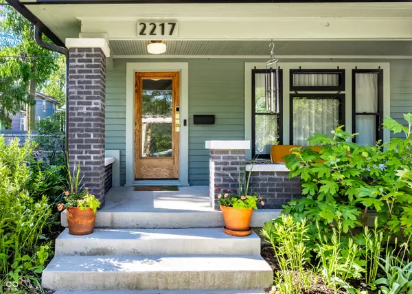 2217 Brookside Parkway South DR, Indianapolis, IN 46201