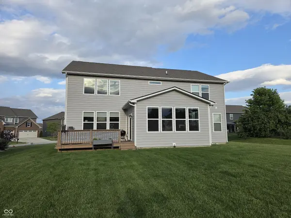 4196 Viewforth LN, Bargersville, IN 46106
