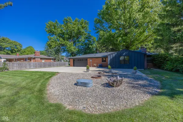 2513 E 99th ST, Carmel, IN 46280