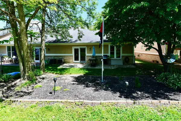 1012 Park PL, Sheridan, IN 46069