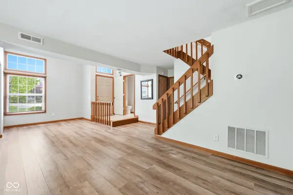 3640 N Lakeside DR, Muncie, IN 47304