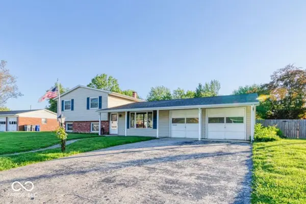 725 Twyckingham LN, Kokomo, IN 46901