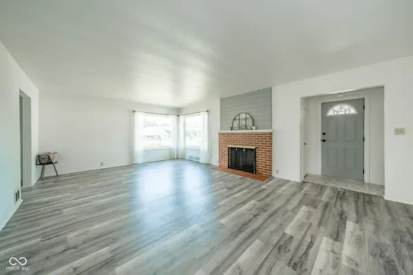 14417 W Wayne ST, Daleville, IN 47334