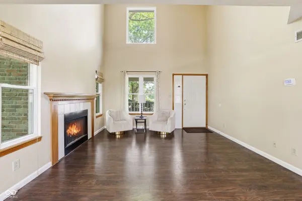 1161 W Willow Run CT, Mooresville, IN 46158