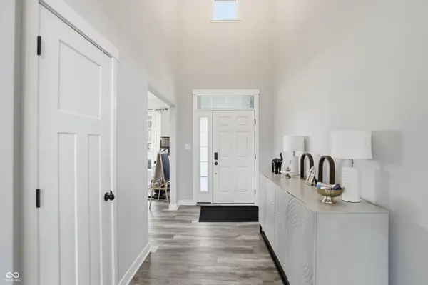 8415 Hidden Meadow PASS, Mccordsville, IN 46055