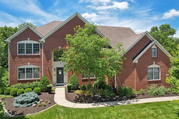 5762 Meadowlark PL, Carmel, IN 46033
