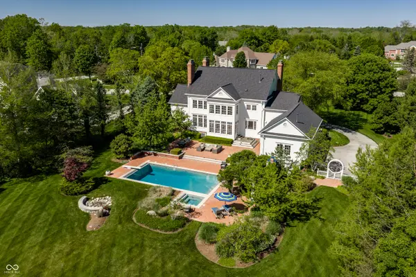 25 Monahan RD, Zionsville, IN 46077