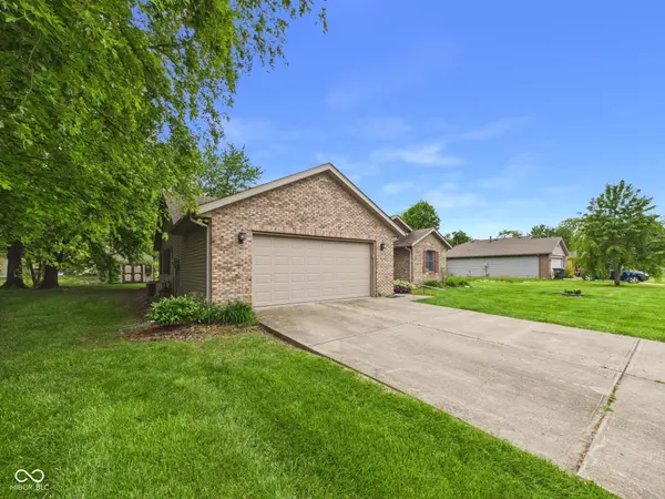 35 W Estate ST, Anderson, IN 46013