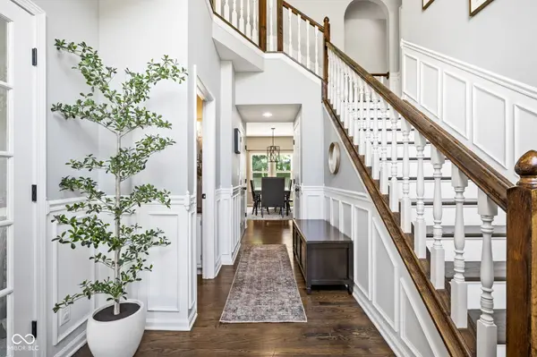 11280 Walking Wood LN, Fishers, IN 46037
