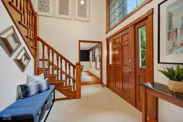 3701 Eagle Crest CT, Greenwood, IN 46143