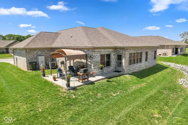 10049 N Mill Run DR, Monrovia, IN 46157
