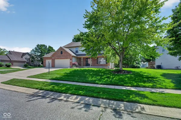 8025 Winterset CIR, Indianapolis, IN 46214