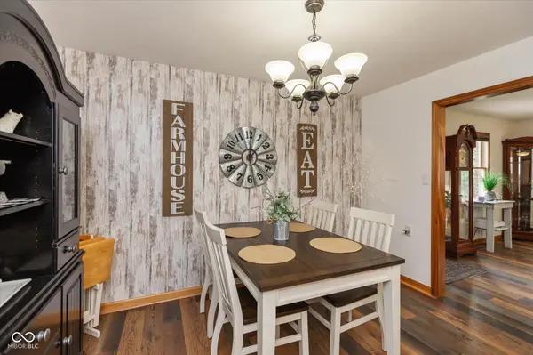 11960 Civic CIR, Mooresville, IN 46158