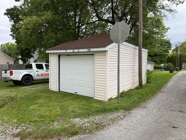 324 W 9th ST, Rushville, IN 46173