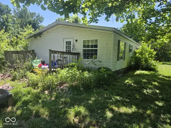 4411 W Thomastown RD, Scottsburg, IN 47170