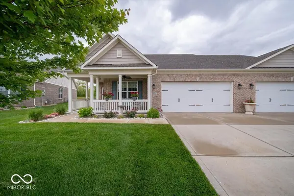1144 Harrier LN, Greenwood, IN 46143