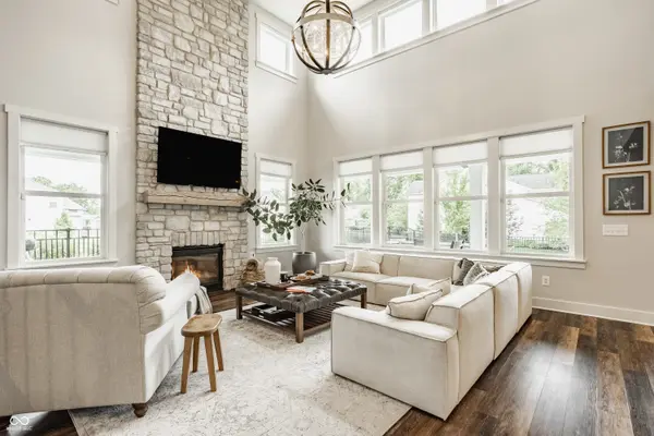 11333 Canopy WAY, Zionsville, IN 46077