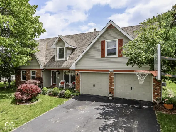 8255 Lynn DR, Indianapolis, IN 46237