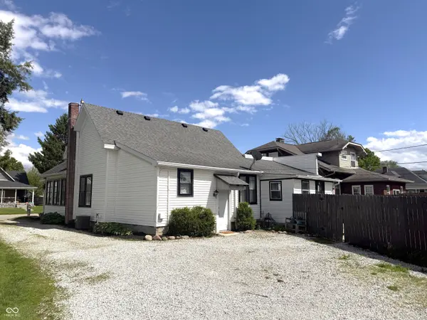 210 N Washington ST, Ladoga, IN 47954