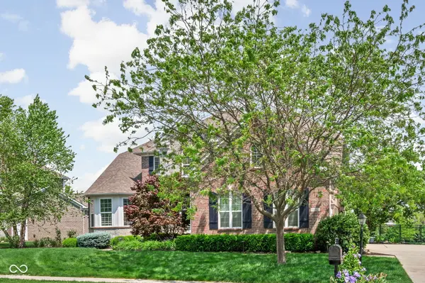 4462 Wellswood BND, Carmel, IN 46033