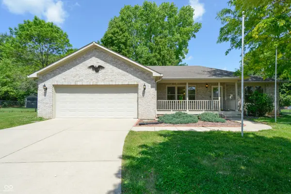 684 Benjamin Franklin CT, Nineveh, IN 46164