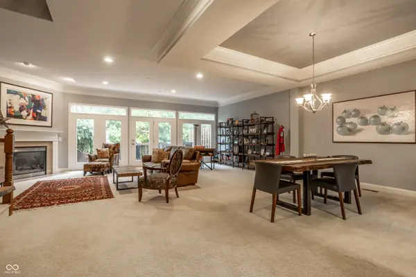 207 Wakefield WAY, Zionsville, IN 46077