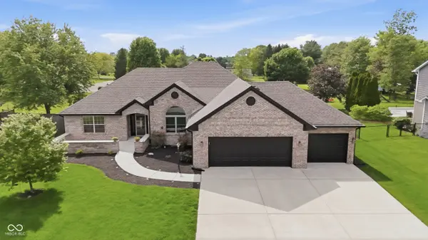 3830 S Redbird TRL,  New Palestine,  IN 46163
