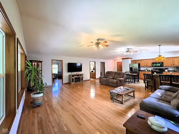 807 Nast Chapel LN, Martinsville, IN 46151